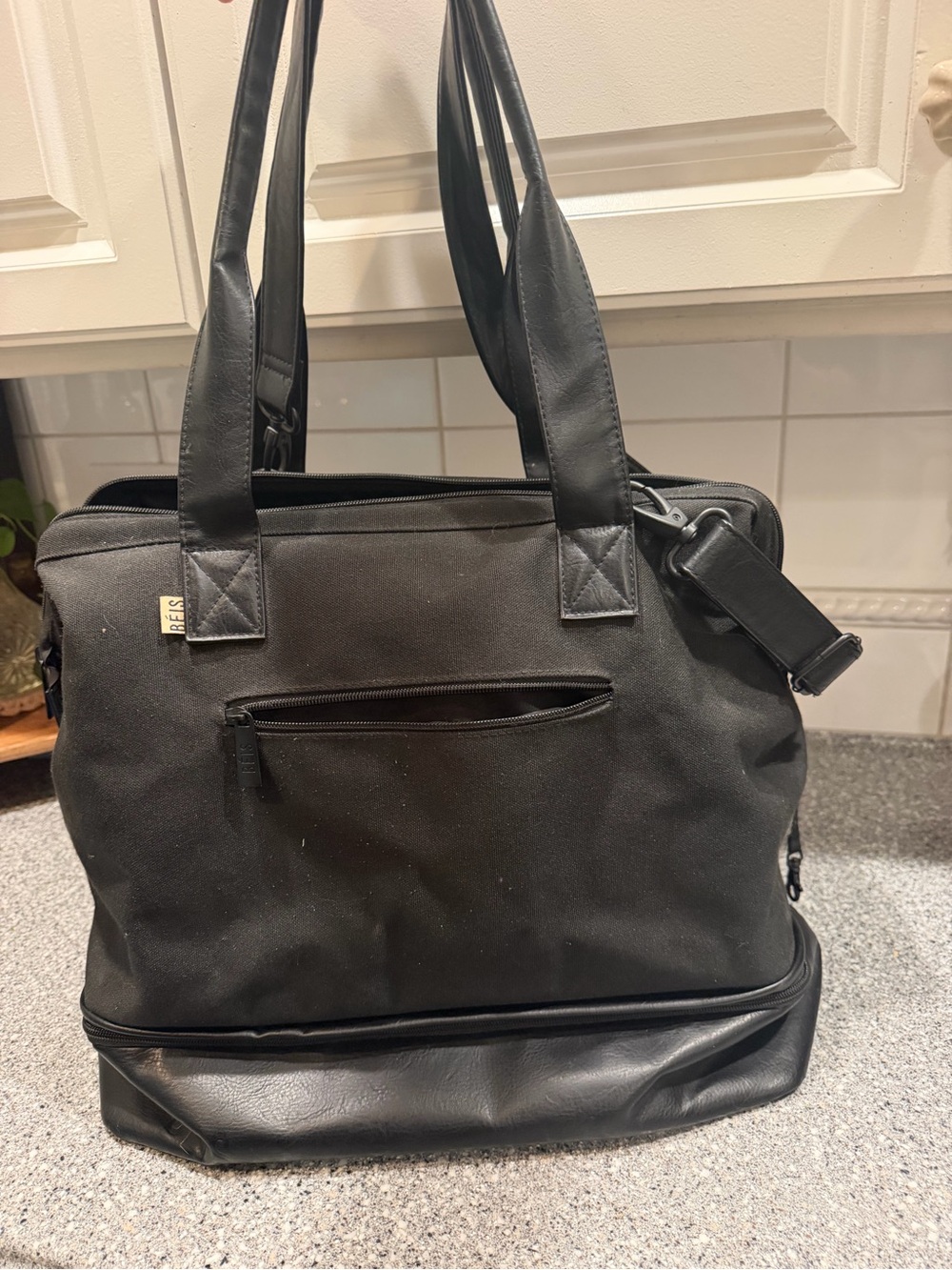 Beis The Weekender Bag Black Canvas Travel Duffle Split Level Tote